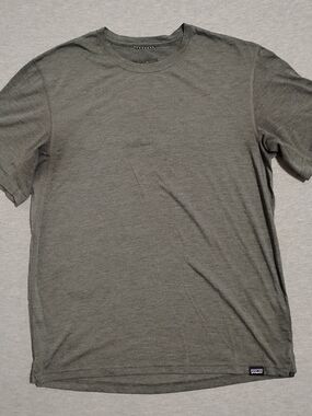 Women's Patagonia T-Shirt Small